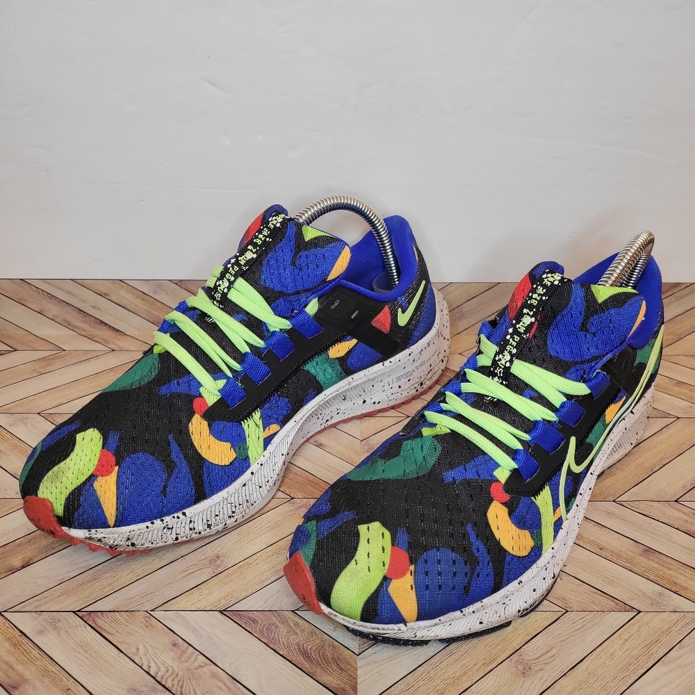 Nike Air Zoom Pegasus Women's Size 7 EUR 40 Sneakers Running Shoes Blue